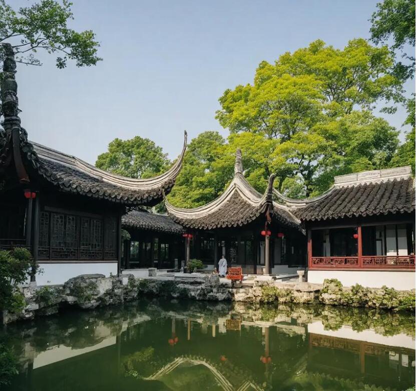 三河半芹土建有限公司